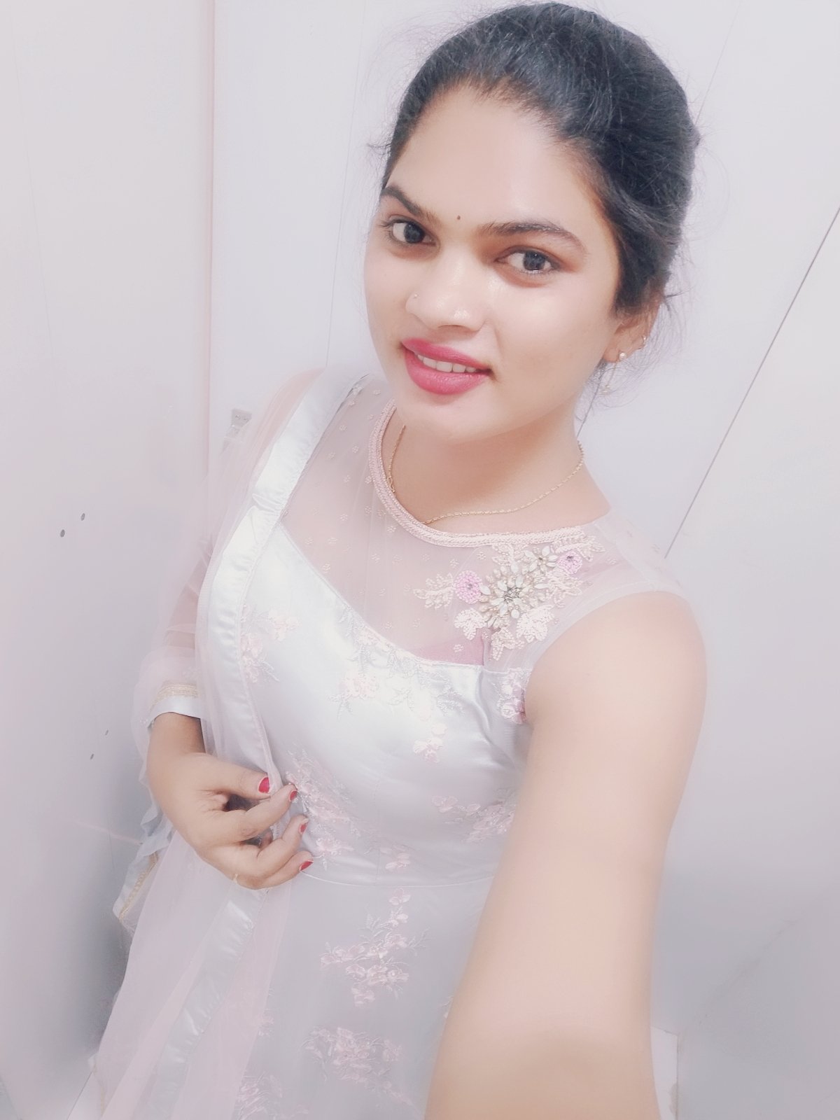 Lolilar porno filmini tomosha qiling