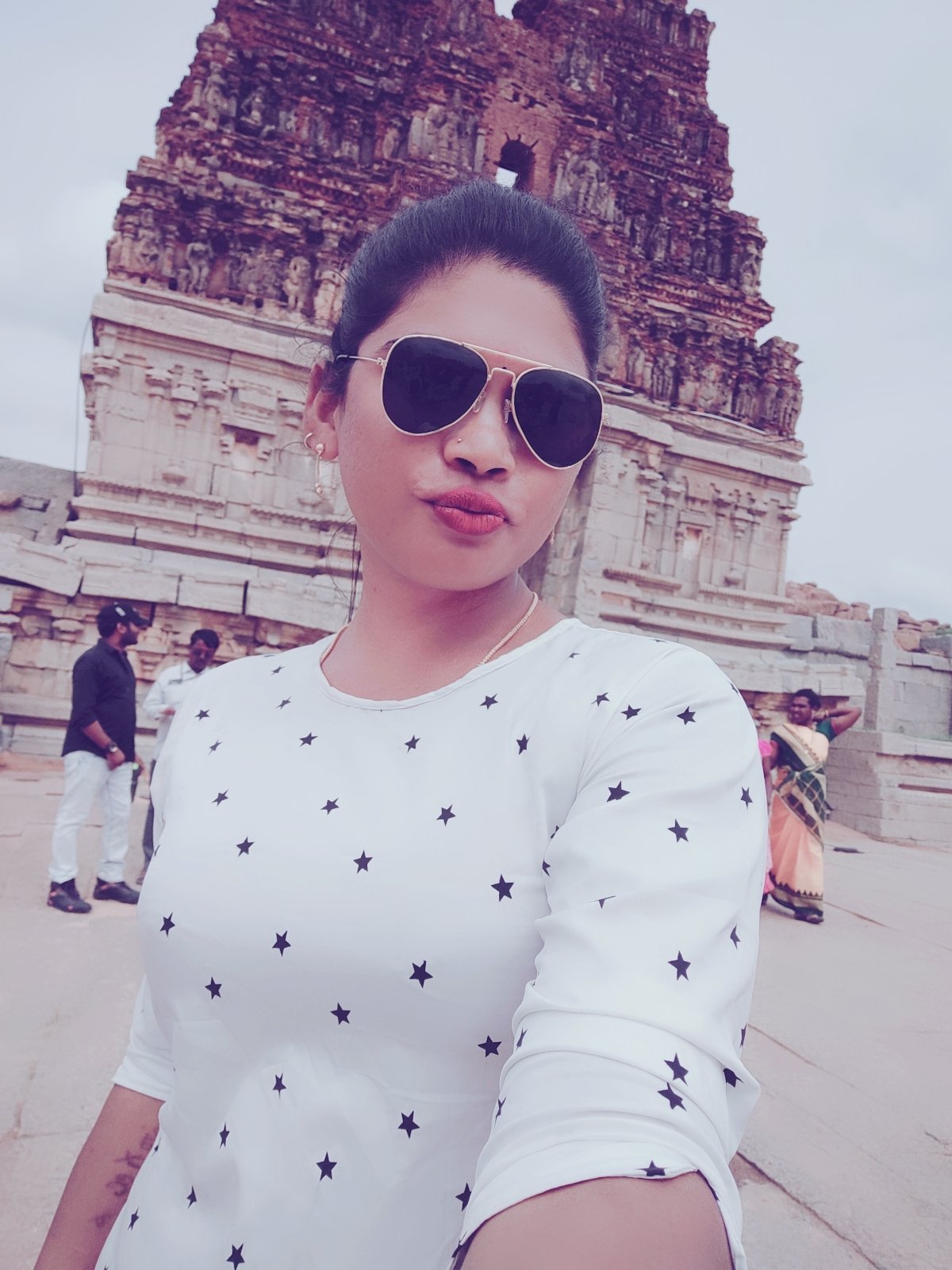 Transseksual trans mavzusi