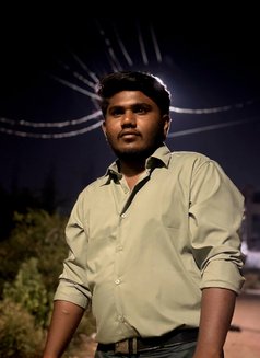 Bhanu - Acompañantes masculino in Hyderabad Photo 4 of 4