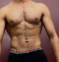 Bharat - Acompañantes masculino in Ahmedabad