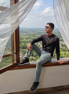 Bharat Sharma - Male escort in New Delhi Photo 1 of 2