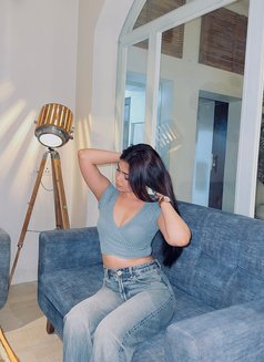 Bharati - escort in Bali Photo 2 of 4