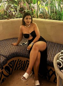 Bharati - escort in Hyderabad Photo 1 of 6