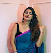 Bharti Gowda - puta in Bangalore