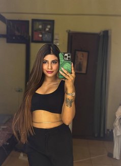 Bharti - escort in Kochi Photo 2 of 3