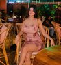Bharti Vip High Class Model - puta in Dubai Photo 1 of 3