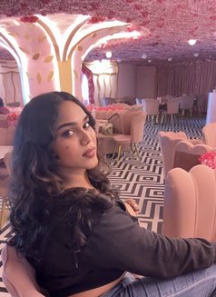 Bhavana vip escort - adult performer in Hyderabad Photo 6 of 6