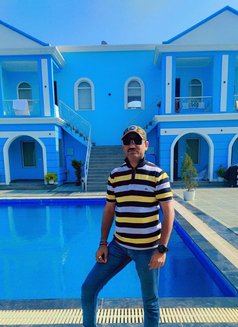 Bhavesh - Male escort in Ahmedabad Photo 11 of 16