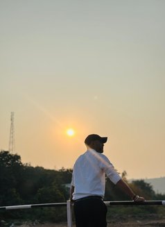 Bhavesh - Acompañantes masculino in Ahmedabad Photo 25 of 29