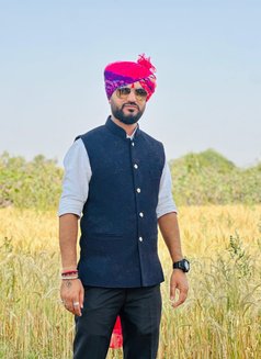 Bhavesh - Acompañantes masculino in Ahmedabad Photo 26 of 29