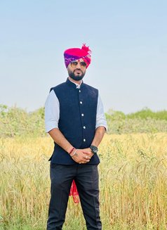 Bhavesh - Acompañantes masculino in Ahmedabad Photo 27 of 29