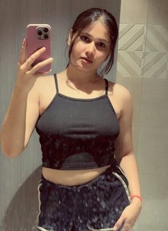 Bhavika Escort Service - puta in Bangalore Photo 2 of 3