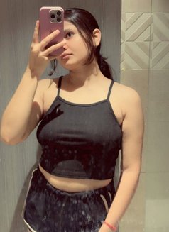 Bhavika Escort Service - puta in Bangalore Photo 3 of 3