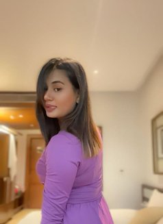 Bhavika Private Vedio Calls and Real - escort in Gurgaon Photo 3 of 3