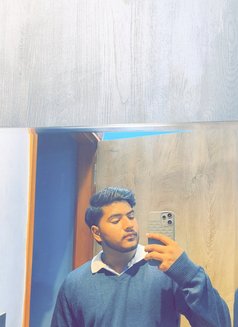 Bhavishya - Male escort in New Delhi Photo 3 of 3