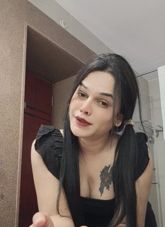 BHavna - Transsexual escort in Rajkot Photo 23 of 30