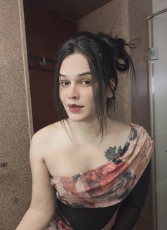 BHavna - Transsexual escort in Rajkot Photo 24 of 30