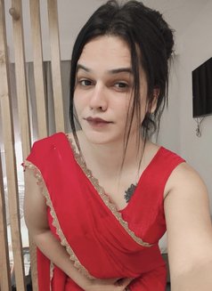 BHavna - Acompañantes transexual in Pune Photo 27 of 30