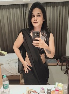 BHavna - Transsexual escort in Pune Photo 26 of 30