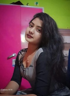 Urvi - escort in Bangalore Photo 1 of 2