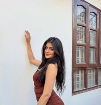 Bhavya - puta in Chandigarh Photo 1 of 7