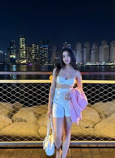 Bhavya - escort in Navi Mumbai Photo 1 of 4