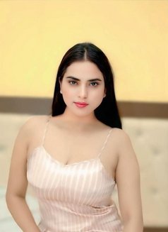 Bhawna - escort in Dubai Photo 6 of 8