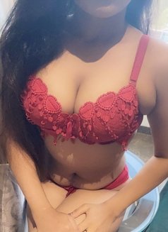 Bhawna Only Cam Service Only Indipendent - escort in Dubai Photo 2 of 2