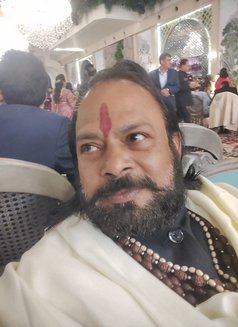 Bhim - Male escort in New Delhi Photo 1 of 5