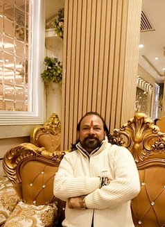 Bhim - Male escort in New Delhi Photo 4 of 5