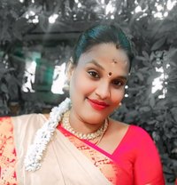 Bhoomija - Acompañantes transexual in Chennai