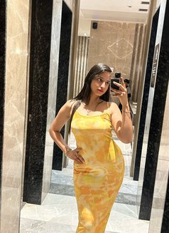 Bhumi Best Experience In - escort in Thiruvananthapuram Photo 1 of 6