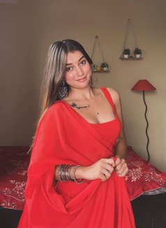 Bhumi - escort in Kochi Photo 1 of 6