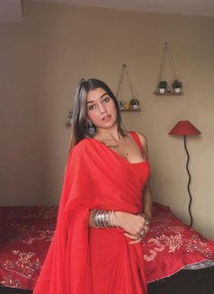 Bhumi - escort in Kochi Photo 3 of 6