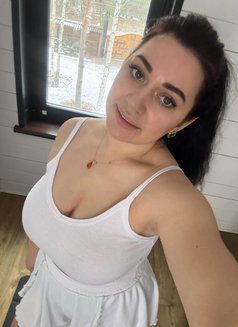 Bhumi - escort in Kolkata Photo 4 of 5