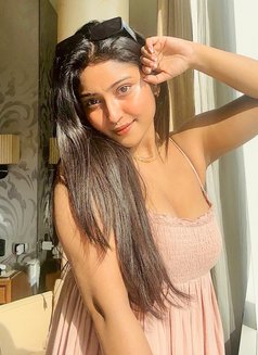 Bhumi - escort in Mumbai Photo 3 of 4