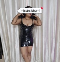 Hot bitch bhumi misstres (cam & meet ) - puta in New Delhi Photo 21 of 27