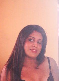 Bhumi Sen - Transsexual escort in Kolkata Photo 2 of 3