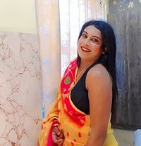Bhumi Sen - Acompañantes transexual in Varanasi