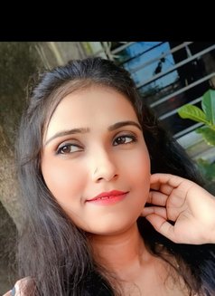 Bhumika Cam and Meet available - escort in Kolkata Photo 1 of 2