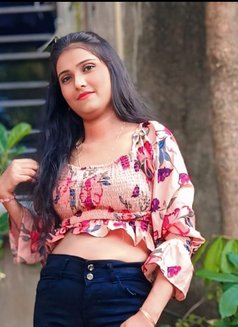 Bhumika Cam and Meet available - escort in Kolkata Photo 2 of 2