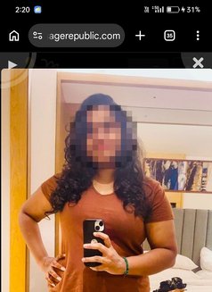 Bhuvana - escort in Chennai Photo 2 of 9