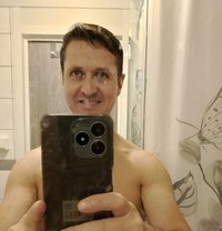 Bi Anal Passive for Free (For W + M) - Acompañantes masculino in Amsterdam