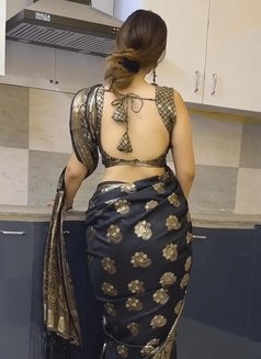 Bi Bi South Indian Bhabhi - escort in Ajmān Photo 1 of 4