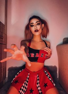 Bi Bi LADYBOY - masseuse in Abu Dhabi Photo 9 of 17