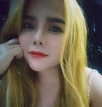 Bi Khap - puta in Candolim, Goa