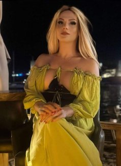 Bi̇lge - Transsexual escort in İstanbul Photo 2 of 10