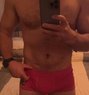 Bi Sex - masseur in İstanbul Photo 2 of 8