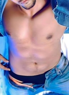 Bi Slave for Couples - Male escort in Dehradun, Uttarakhand Photo 1 of 1