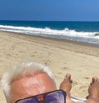 Bi UK Daddy 🇬🇧 - Male escort in Dubai